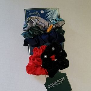 Lot of 5 hair scrunchies